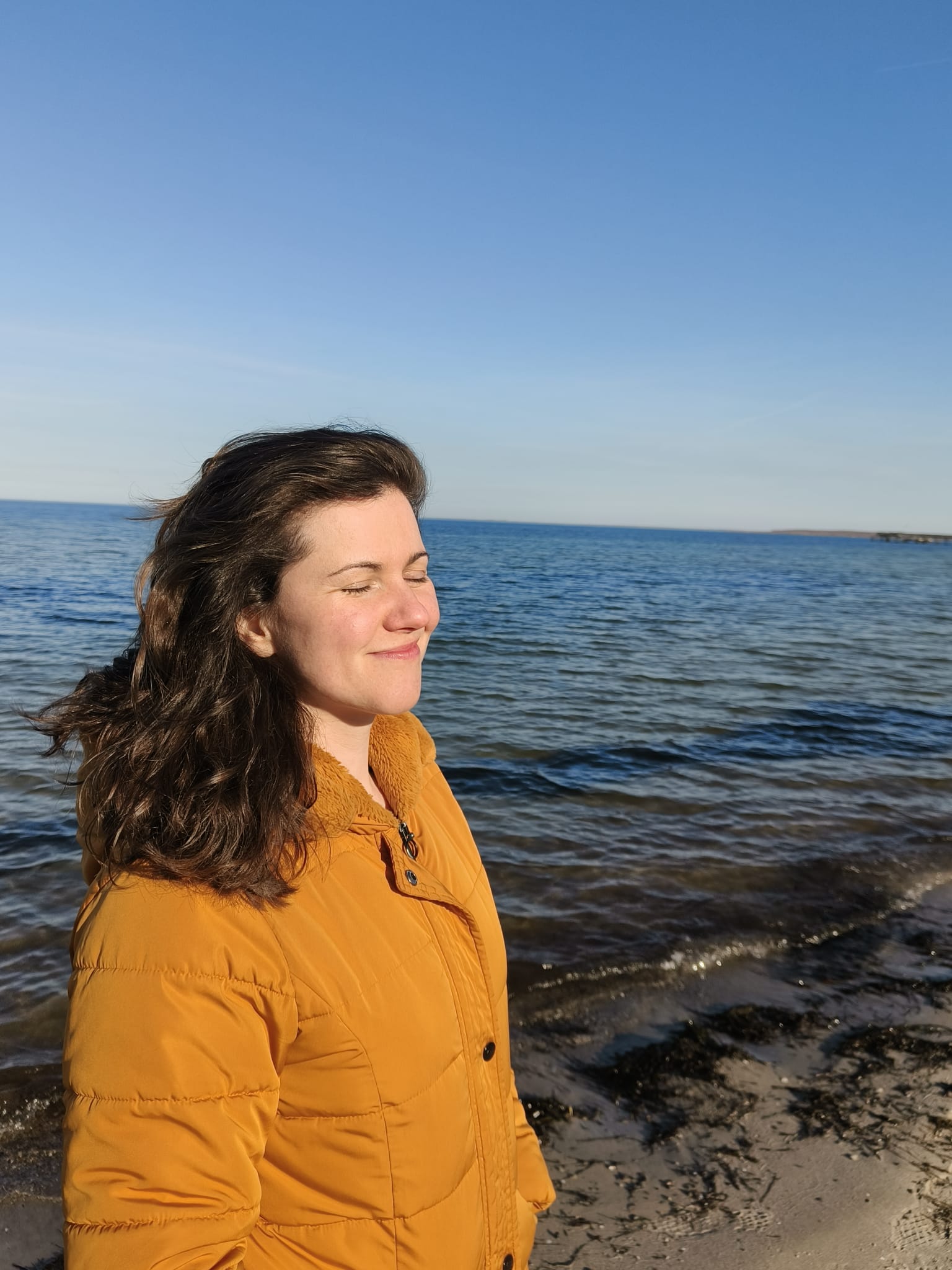 Wind über der weiten Ostsee am offenen Horizont